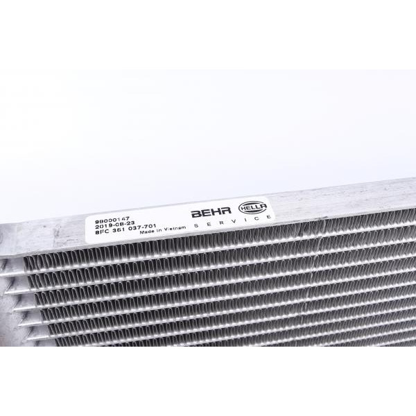 AC231000S MAHLE Радіатор кондиціонера VW T4 1.9-2.5 TDI 90-03