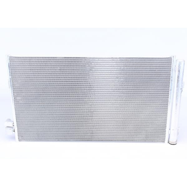 AC38000P MAHLE Радіатор кондиціонера BMW 5 (F90/G30/G31)/6 (G31)/7 (G11/G12)/8 (G14/F91) 2.0D/3.0D 15-