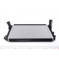 CI207000P MAHLE Радіатор інтеркулера VW Caddy III/IV 1.6/2.0 TDI 10-