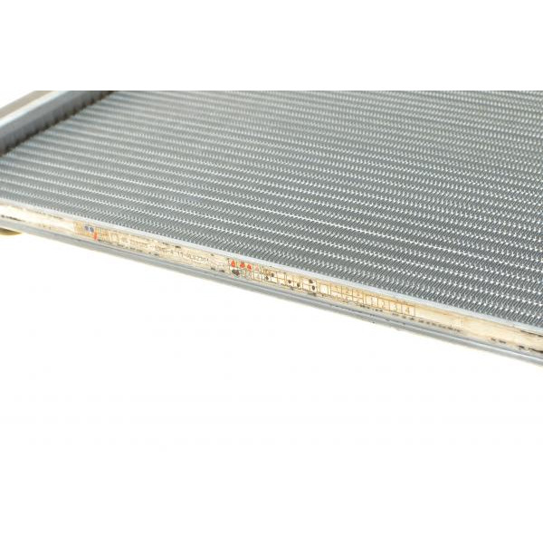 CR1486000S MAHLE Радіатор охолодження Nissan Primera 1.8i 02-08 (з АКПП)