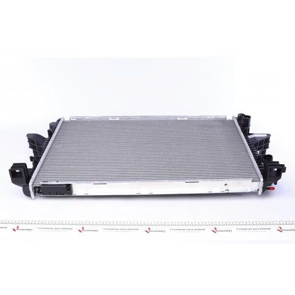 CR585000S MAHLE Радіатор охолодження VW T5 1.9TDI (710x468x32)