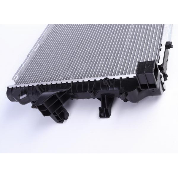 CR585000S MAHLE Радіатор охолодження VW T5 1.9TDI (710x468x32)