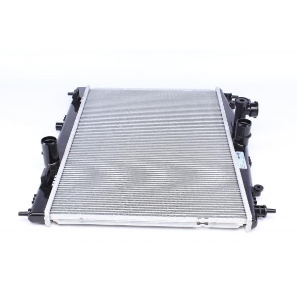CR856000S MAHLE Радіатор охолодження Nissan Juke 1.6 10-