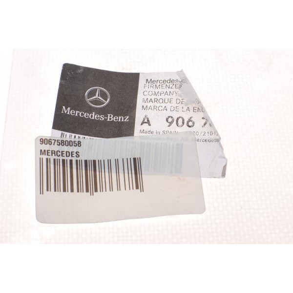 9067580058 MERCEDES Емблема дверей (задня) MB Sprinter 06- (зірка)