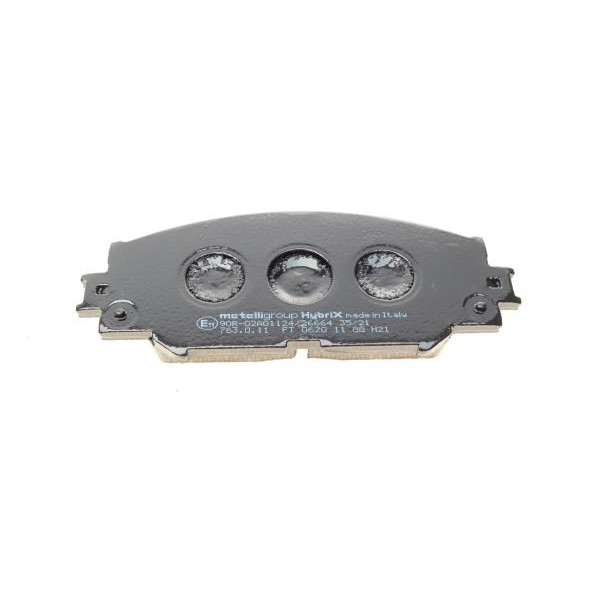 2207470 METELLI Колодки гальмівні (передні) Toyota Corolla 01-18/Auris 07-12/Rav4 III 05-/Yaris/Prius+ 12-