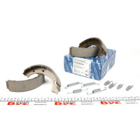 0140420502S MEYLE Колодки ручника MB Sprinter (901-903) 95-06 /VW LT II 96-06 (с пружиной)