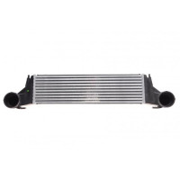 30323 NRF Радіатор інтеркулера BMW X5 (E53) 3.0D 03-06