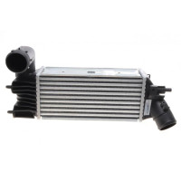 30835 NRF Радиатор интеркулера Citroen C5 2.0HDi 01-04/2.2HDi 01-/Peugeot 406/607 2.0/2.2HDi 99-06