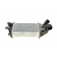 30961 NRF Радіатор інтеркулера Opel Astra H/Zafira 1.7CDTI 07-15