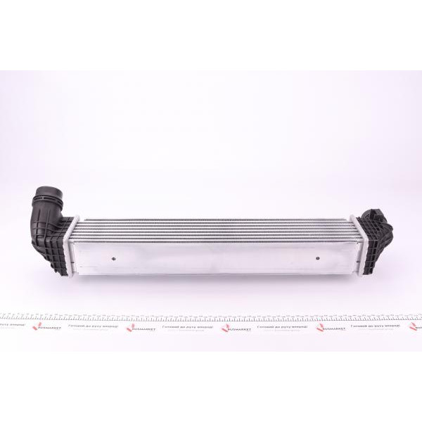 30967 NRF Радіатор інтеркулера Renault Scenic III 1.6 dCi 11-