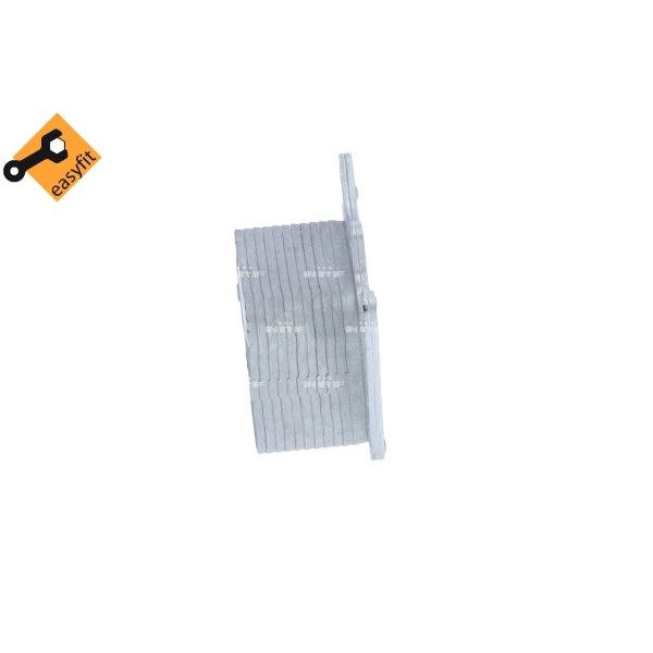 31763 NRF Радіатор масляний Citroen C4/C5/Peugeot 207/308/508/5008 1.6 08- (теплообмінник)