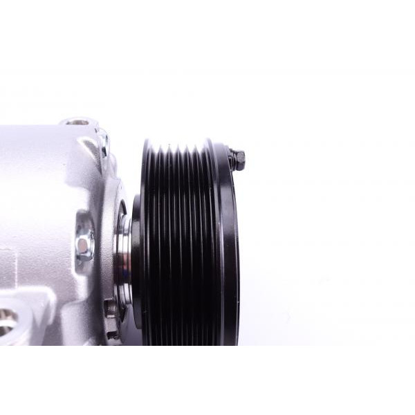 32796 NRF Компресор кондиціонера VW T5 2.0 TDI 09-15