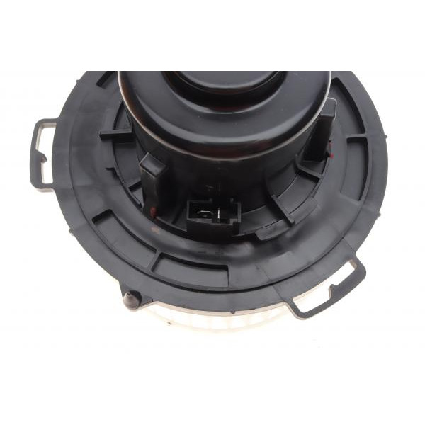 34101 NRF Моторчик пічки Mazda 3/5 1.3-2.0 03-