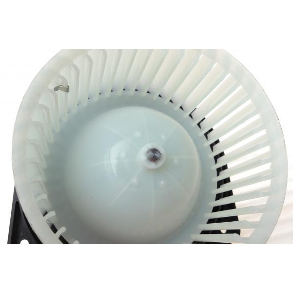 34222 NRF Моторчик пічки Mitsubishi Lancer/Outlander 1.5-3.0 06-