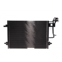 35199 NRF Радіатор кондиціонера VW Passat 1.6-2.8 94-