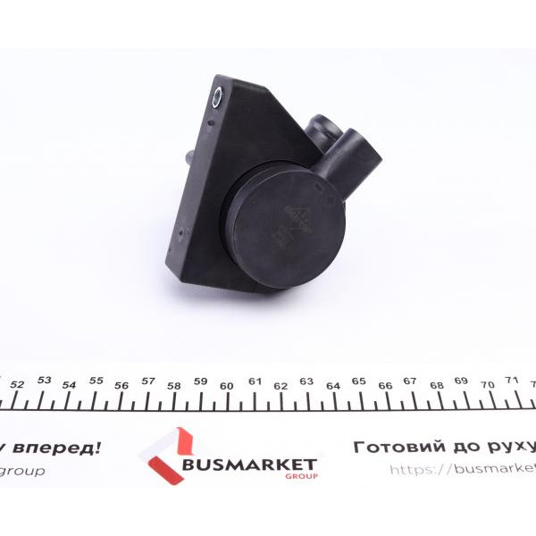 390017 NRF Насос системи охолодження (додатковий) VW Golf V/VI/Passat 1.8/2.0 TSI 05-