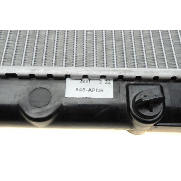 506721 NRF Радіатор охолодження Toyota Camry 2.2 91-96