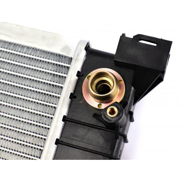 53190 NRF Радіатор охолодження Audi A4/A6 3.0/3.2 00-09