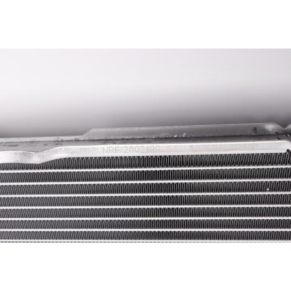 Радіатор охолодження Audi A4/A5/A6/Q3/Q5 1.4-3.0d 07- NRF 53718