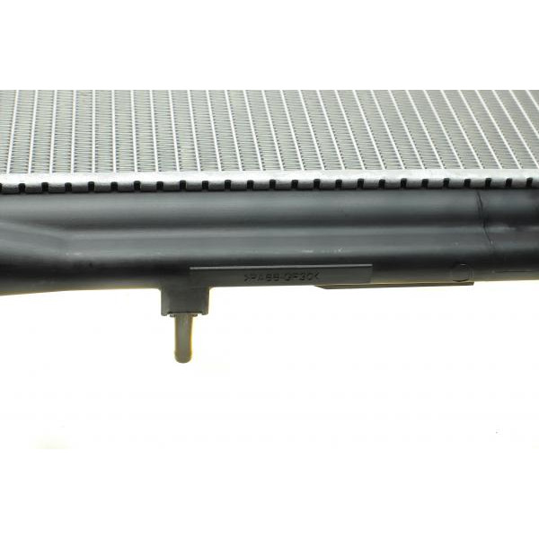 Радіатор охолодження Suzuki Grand Vitara 2.0HDI 01-05 NRF 53916