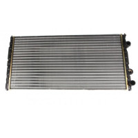 54696 NRF Радіатор охолодження VW Passat 1.6-2.8 90-97
