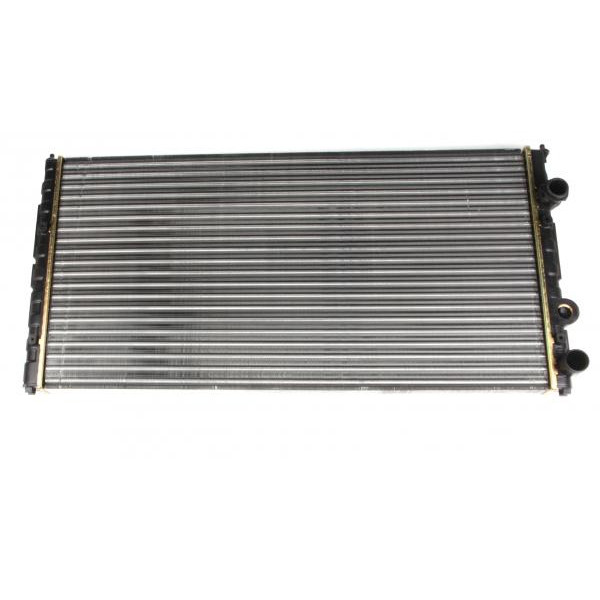 54696 NRF Радіатор охолодження VW Passat 1.6-2.8 90-97