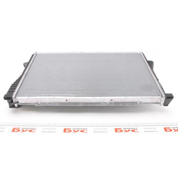 Радіатор охолодження BMW 5 (E39)/7 (E38) 2.0-5.0i 94-04 NRF 55323