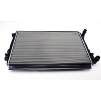 58453 NRF Радіатор охолодження VW Passat/Golf VII 12-