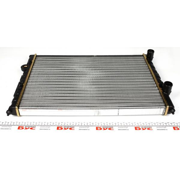 58947 NRF Радіатор охолодження VW Passat 1.6-2.0 94-
