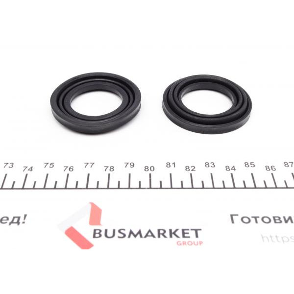 1140058 QUICK BRAKE Ремкомплект супорту (переднього) Mazda B-Serie/Xedos/Mitsubishi L400/Galant 75-06 (d=43mm)