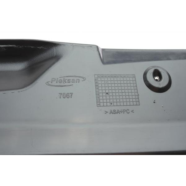 RWS2282 ROTWEISS Решітка радіатора Ford Connect 03-06
