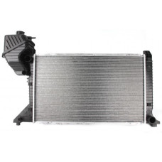 112026 SOLGY Радиатор охлаждения MB Sprinter 2.2-2.7CDI 00-06