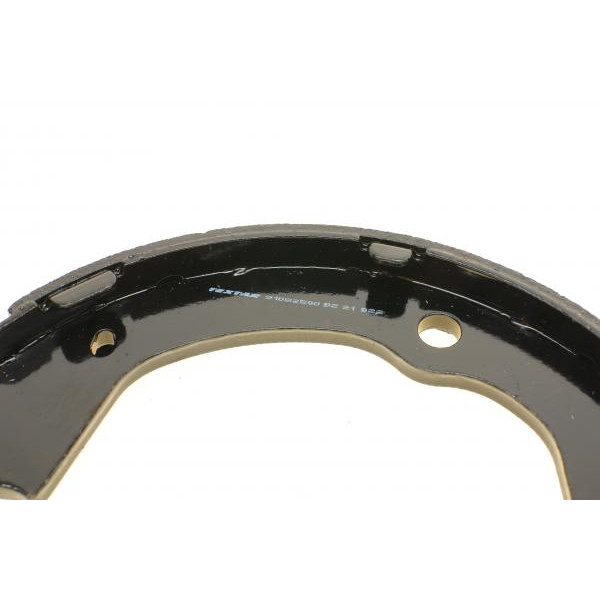 91082500 TEXTAR Колодки ручника Hyundai Santa Fe/Tucson 05-/Kia Sorento/Sportage 02- (190x26)