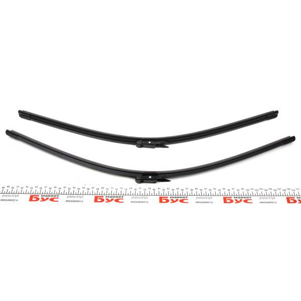 0258413 TRUCKTEC AUTOMOTIVE Щітки склоочисника (700/650mm) MB Vito/Viano (W639) 03- Aerotwin (бескаркасна)