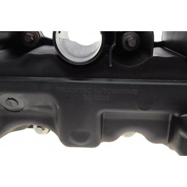 0810190 TRUCKTEC AUTOMOTIVE Кришка клапанів BMW 3 (E90)/5 (E60)/7 (F01/F02/F03/F04) 3.0 04-13