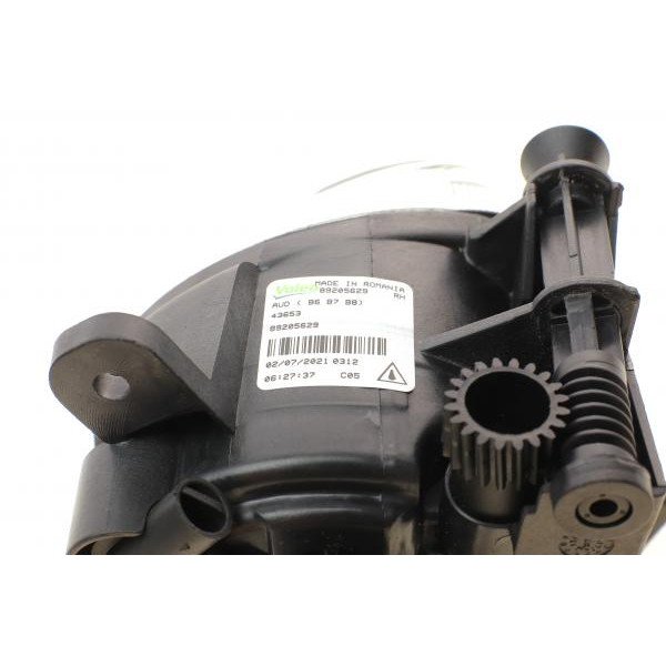 43653 VALEO Фара протитуманна Audi A4/A5/A6/Q3/VW Passat 07-15 (R)