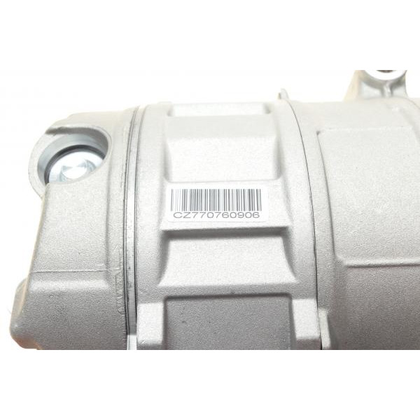813166 VALEO Компресор кондиціонера Audi A4/A6/A8/VW Passat 94-12