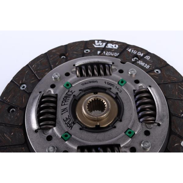 826522 VALEO Комплект зчеплення Fiat Panda 1.3D 03- (d=200mm) (+вижимний) z=18