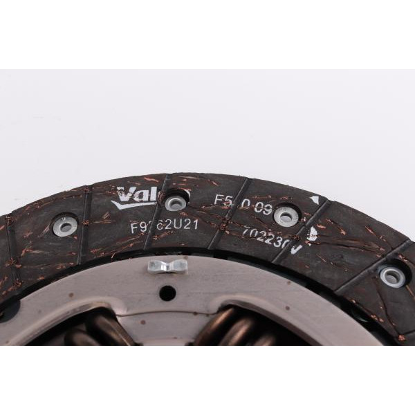 835148 VALEO Демпфер + комплект зчеплення Opel Astra H/Vectra C 1.9 CDTI 04- (z=20/d=239)