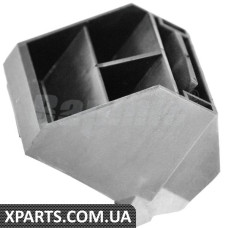 Кронштейн радиатора Bapmic TOPT1217023 (аналог 17117542517)