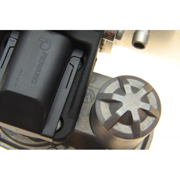 Радиатор рециркуляции ОГ с клапаном EGR VAG 04L131512CG