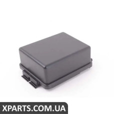 61138368638 BMW Кришка коробки реле