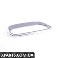 51137352702 BMW Решітка - передня - права