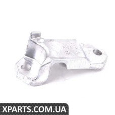31352284110 BMW Кришка кронштейна стабілізатора поперечної стійкості - вказана ціна за штуку