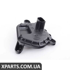 63126916092 BMW Кришка фари - права