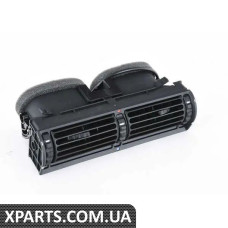 64222236447 BMW Центр решітки свіжого повітря