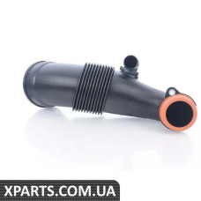 13717638569 BMW Впускний патрубок - лівий