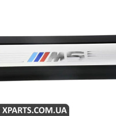 51477898818 BMW ВХІДНА КРИШКА