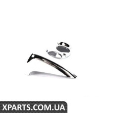 61671378622 BMW E32 Кришка форсунки омивача фар - права