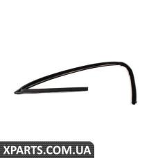 51328213981 BMW Направляющая окна - левая